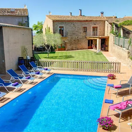 Sleeps 9 Pool Air Con Wifi * Ullastret